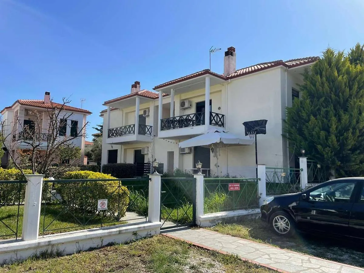 Oremma Apartment Nikiti